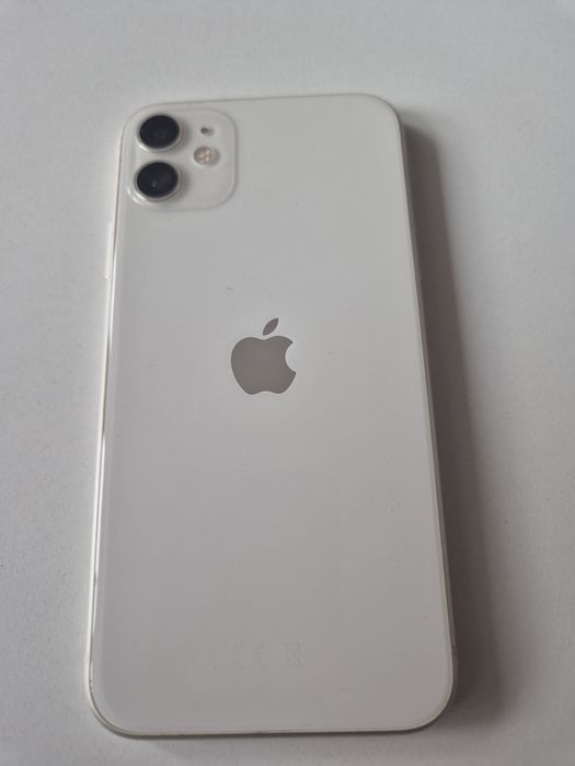 Smartfon APPLE iPhone 11 64GB 6.1"