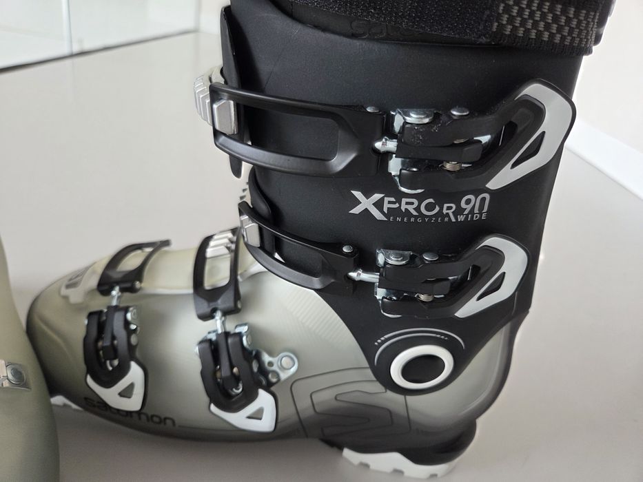 Nowe buty narciarskie Salomon Xpro 90 r. 42