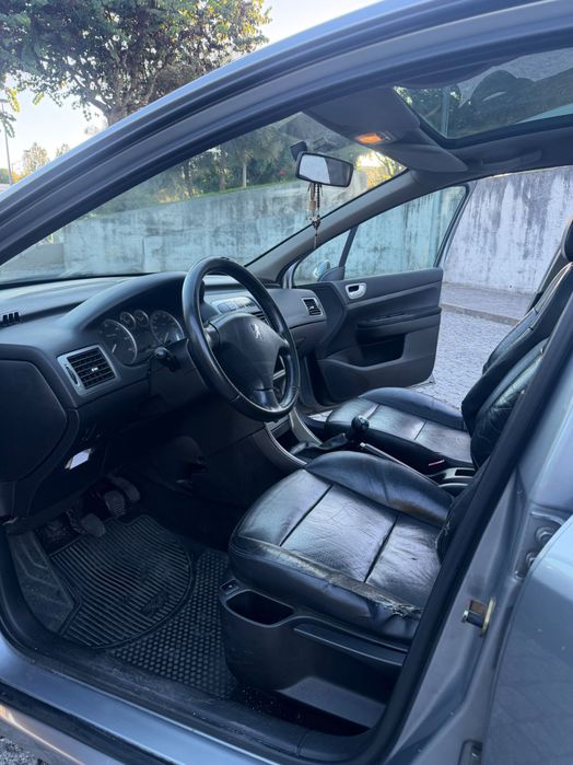 Peugeot 307 SW 1.6 HDi (2004)