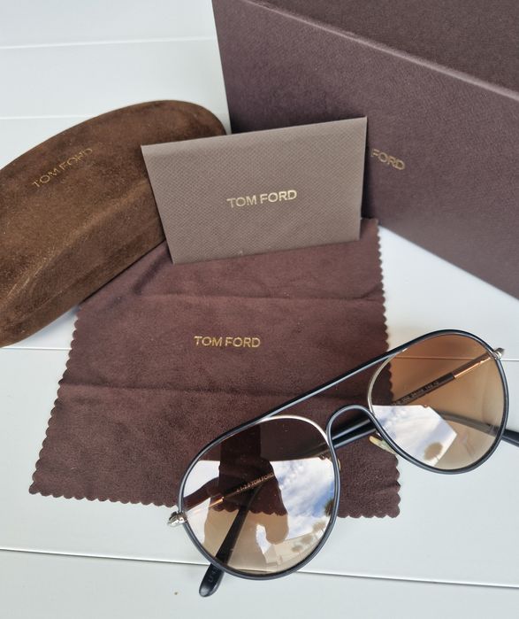 Óculos de Sol Tom Ford 54mm