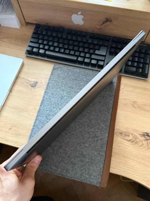 MacBook Pro 16" (2019)