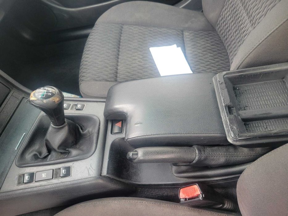 BMW 320d E46 — 2002 | Manual | Gasóleo