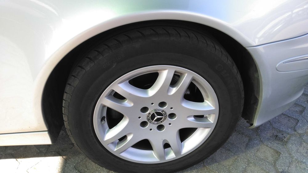 MERCEDES E 220 CDI carrinha automática