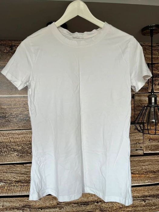 Damski T-shirt r. 38