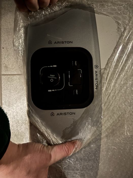 Бойлер Ariston 80л