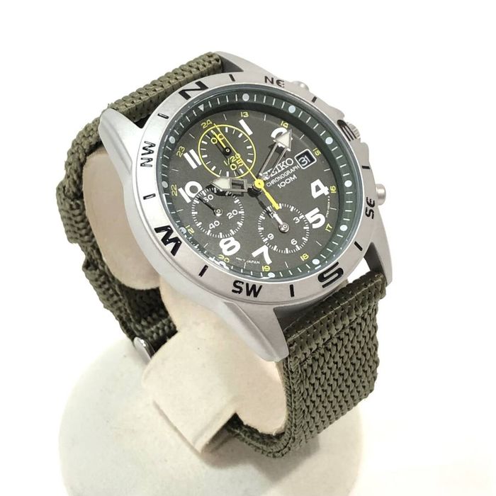 Seiko  Chronograph SND377R