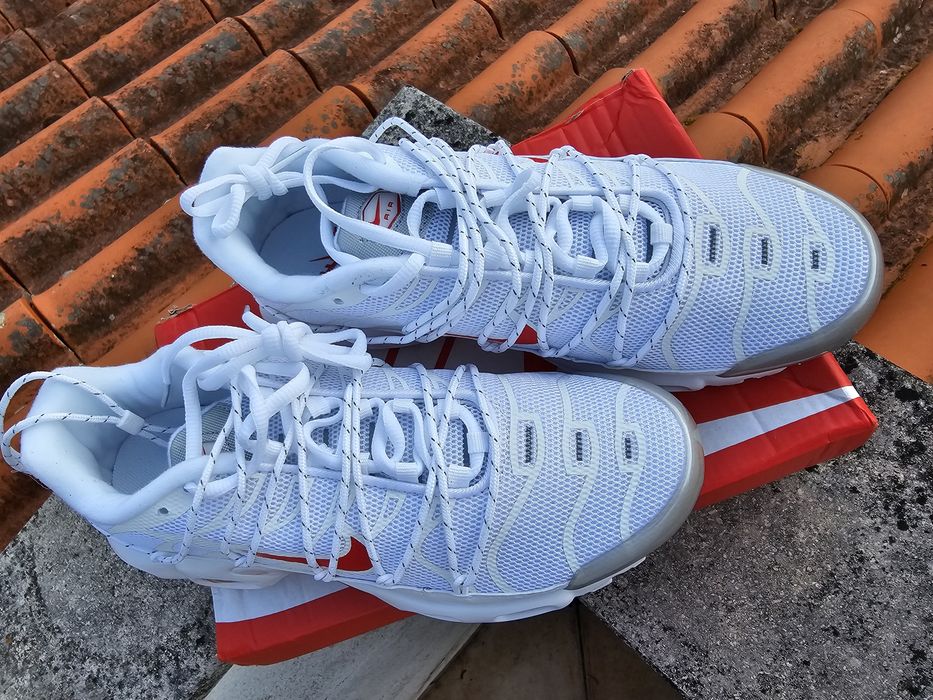 Nike Air Max Plus TN Branco/Vermelho  Tam 42