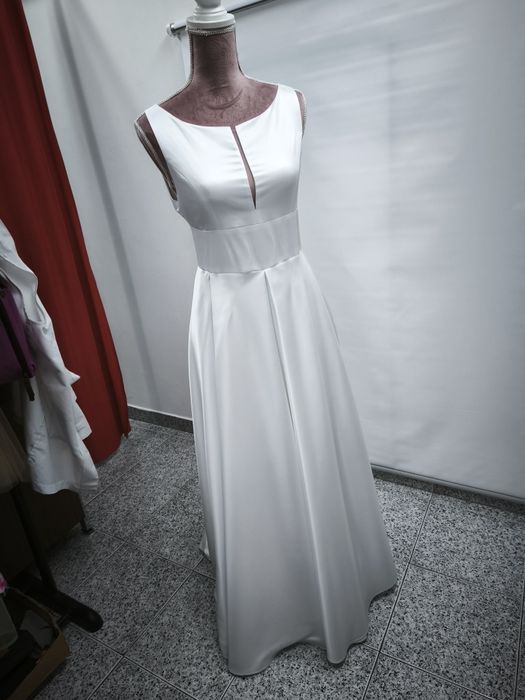 Vestido de noiva novo - 36