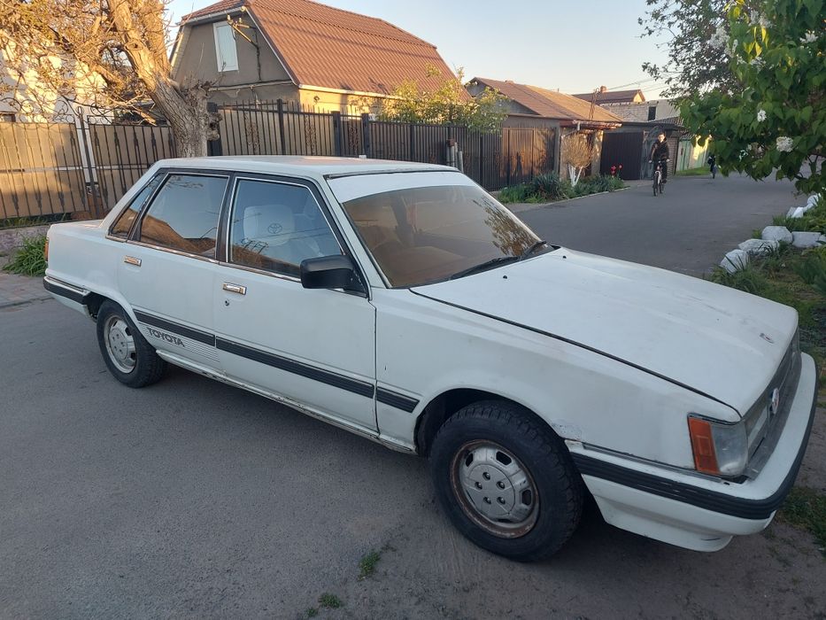 Продам легенду camry