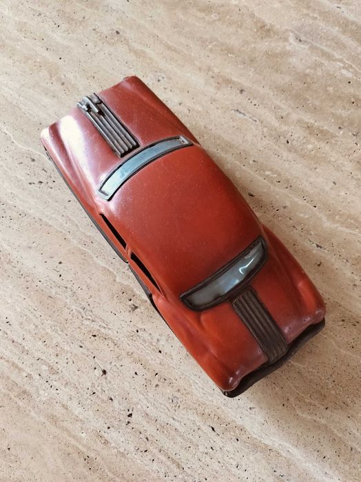 Carro miniatura dos anos 50