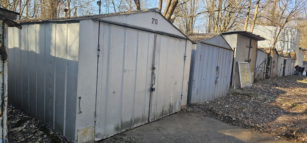 Гаражне приміщення, м. Чернівці вул Світловодська 4А