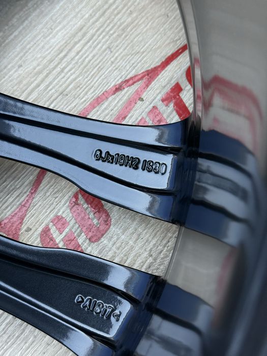 Диски BMW 5/120 R19 ET30-42 8-9J 72,6 X1 F10 F30 X3 X5 goauto Київ