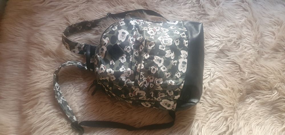Sprzedam plecak Myszki Mickey !