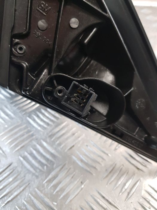 Lusterko Lewe 5Pin Opel Tigra B 06R- Europa K: Z2Hu