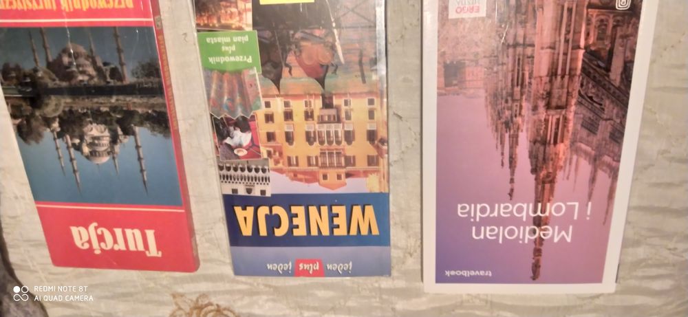 Trzy poradniki Mediolan, Wenecja Turcja 8 zł wyprzedaż