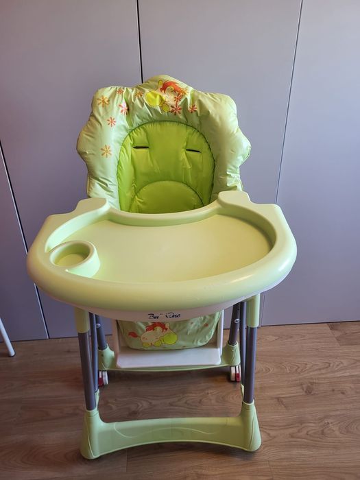 Fotelik do Karmienia