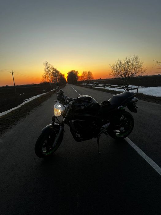 Продам Yamaha fs6n