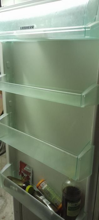 Холодильник Либхер