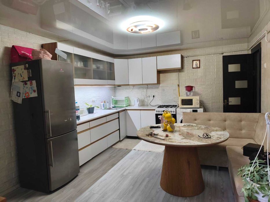Терміновий продаж! Зниження ціни! Продаж 3-кім. квартира  вул. Троїцька