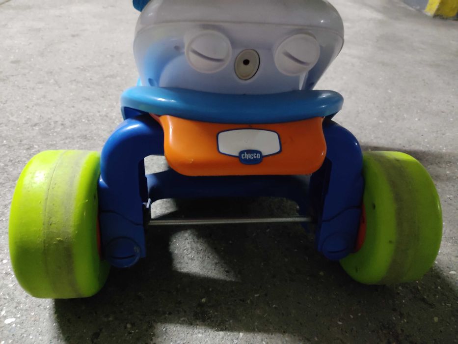Carrinho e andador Chicco