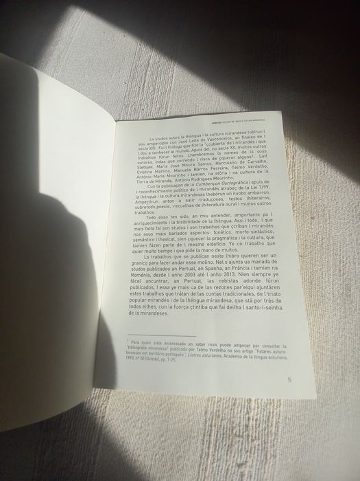 Semilhos Estudos de Língua e Cultura Mirandesas