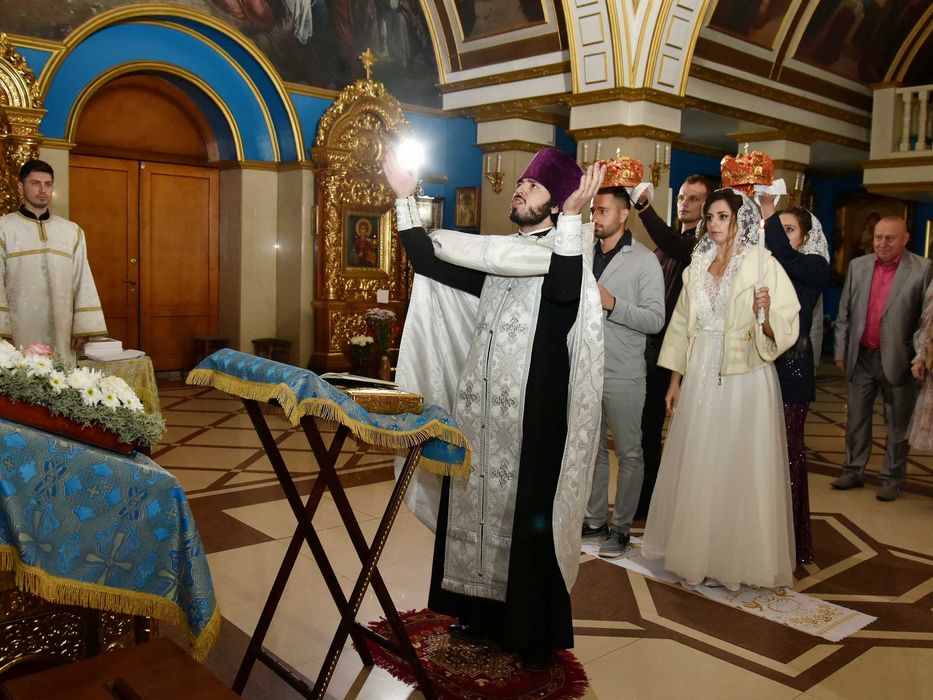 Послуги фотографа: Фотозйомка, фотосесія, весілля... Доступні ціни.