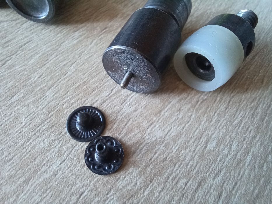 Końcówki do praski Zatrzaski 10,5mm