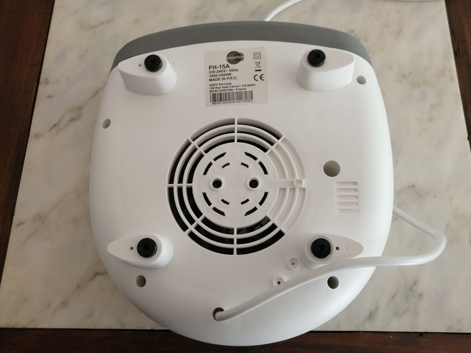 termoventilador pequeno de quarto ou escritório novo