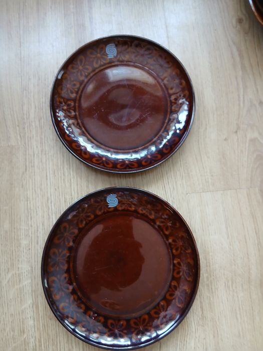 2 talerzyki deserowe.z.porcelotu pruszkow wz kokardki