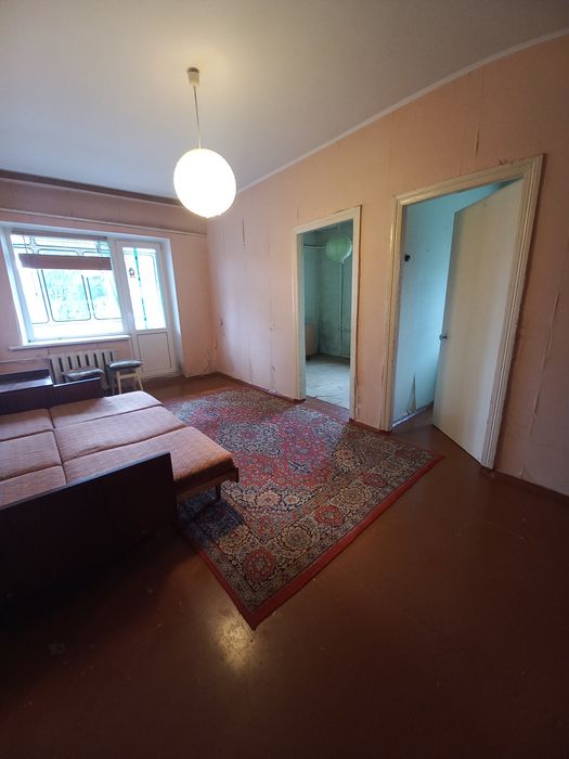 Продаж 3- х кімн., кв. вул. Оболонська