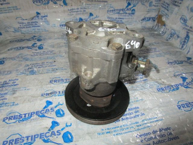 Bomba de direção VOLKSWAGEN Polo (6N)