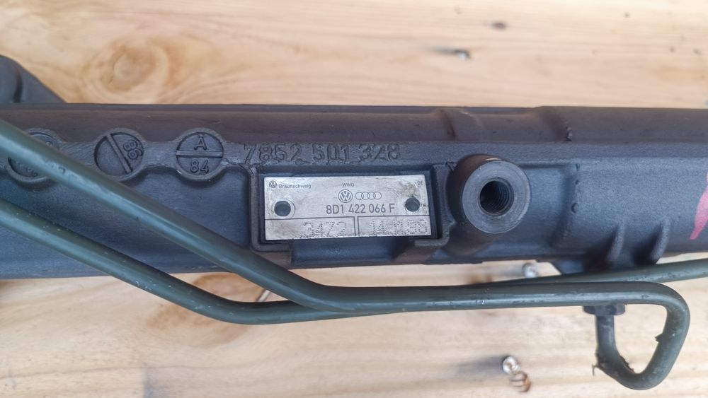 Рульова рейка Passat B 5 Audi A4 пассат Б5 Аудіо А4 8D1422072Q