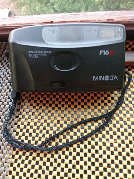Плівковий фотоапарат MINOLTA F10BF