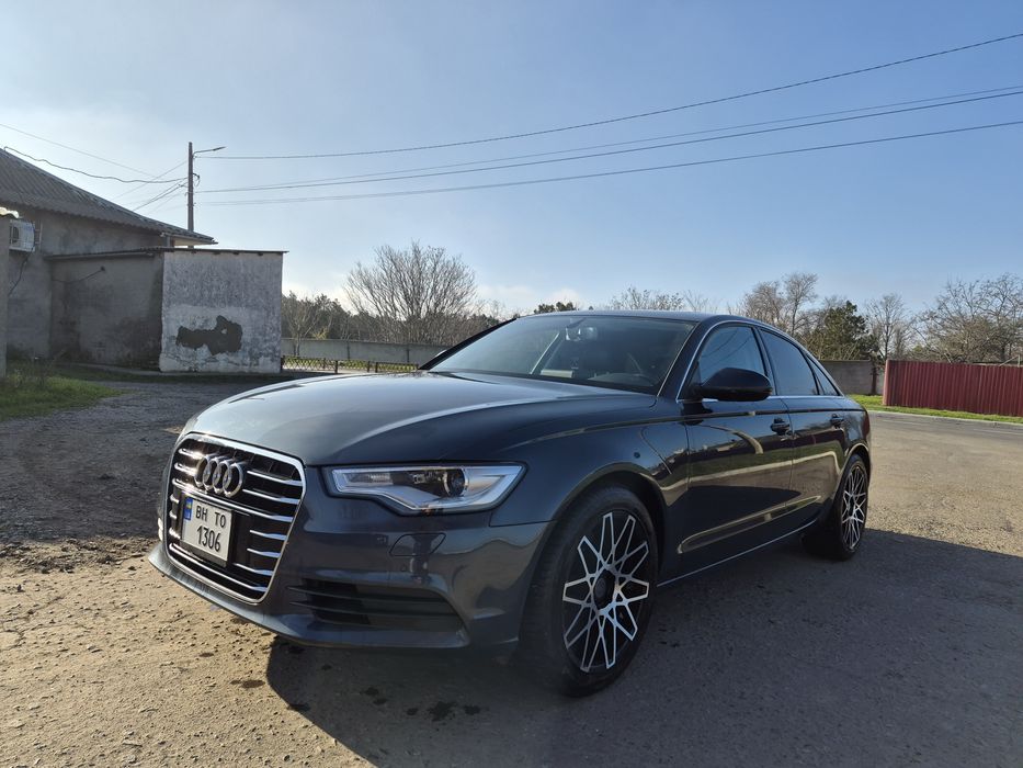 Продам Audi A6 2014