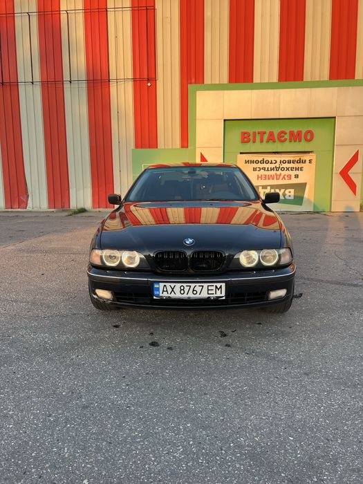 BMW 520i 1998 года