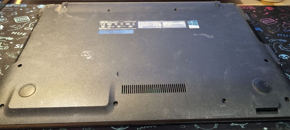 Laptop ASUS A540LA 15,6" Intel® Core™ i3-4005U 8GB RAM