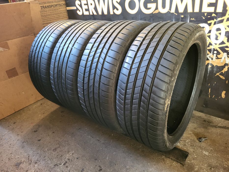Opony letnie 225/40/18 Bridgestone 22rok