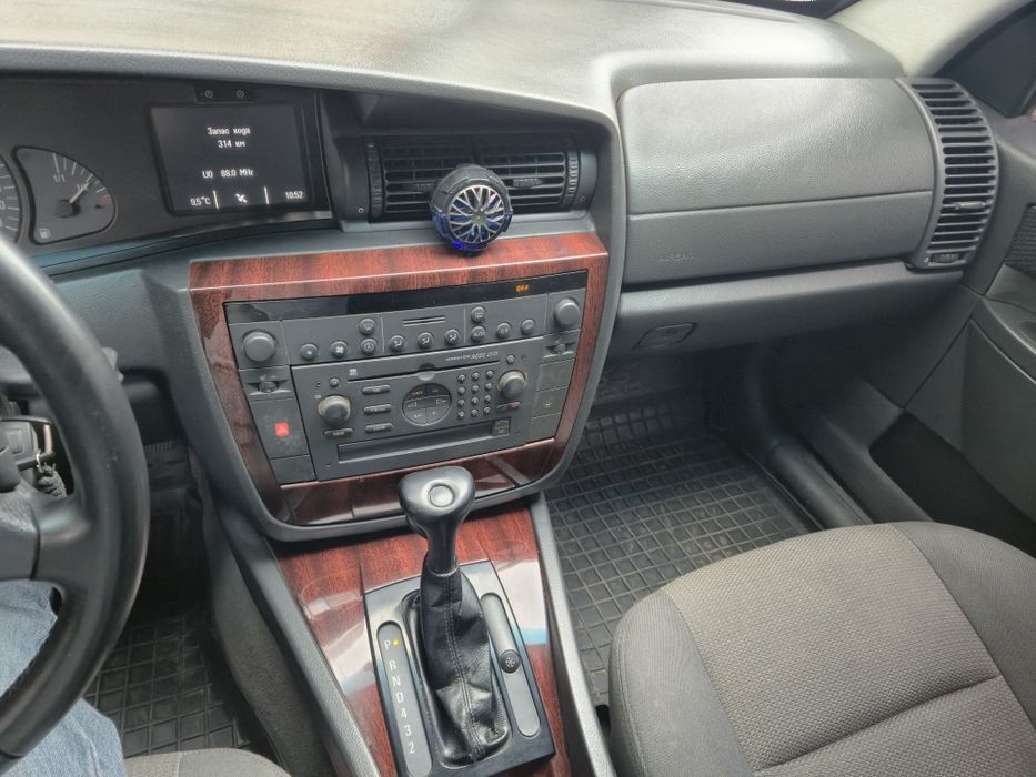 Opel Omega B.    —    2,5TD   M57.    
Про