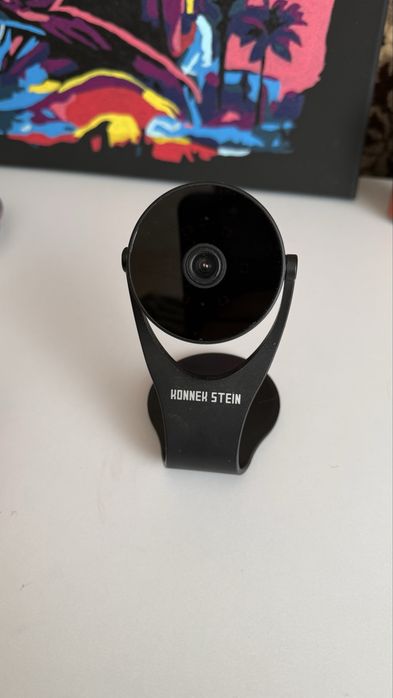 Wi-Fi камера Konnek Stein