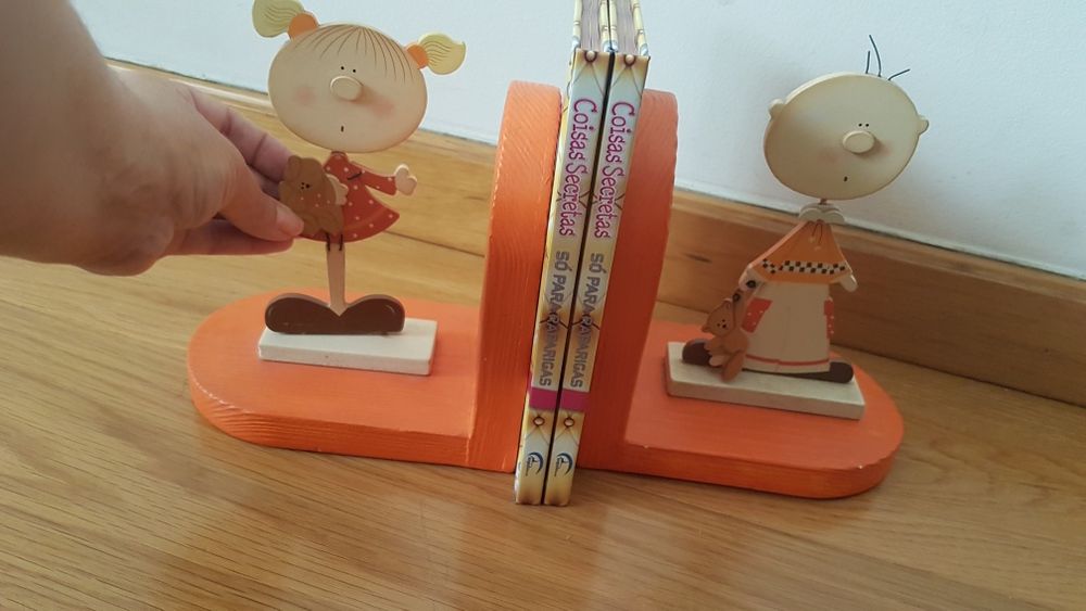 Suporte de Livros
