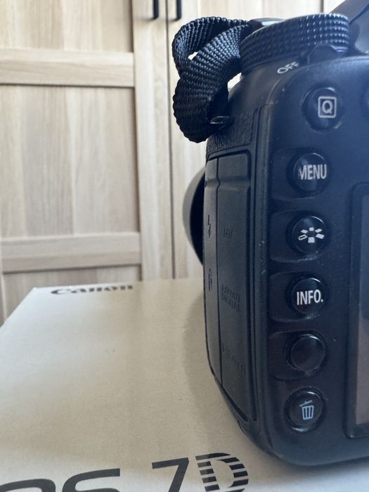 Aparat Fotograficzny Canon