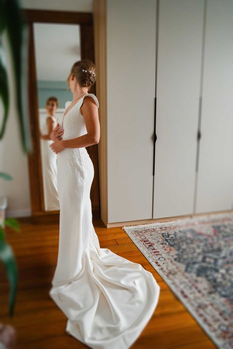Sprzedam Elegancką Suknię Ślubną firmy KATY CORSO model LOREN