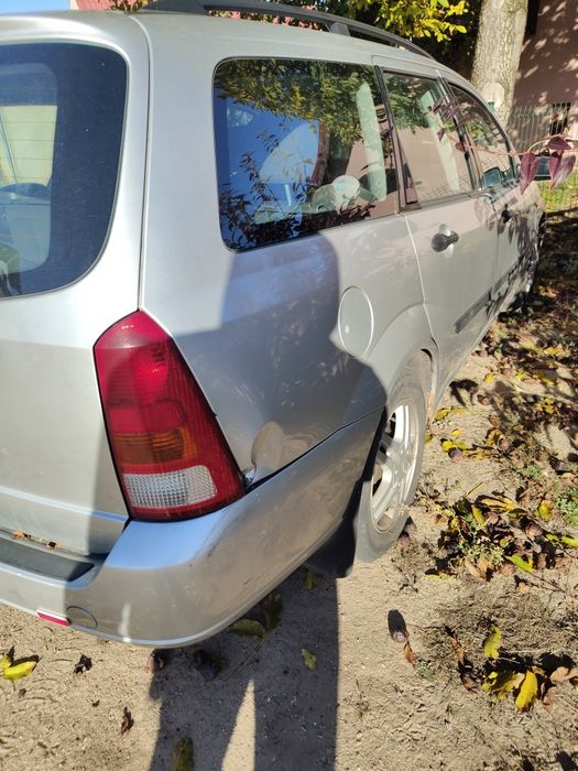 Ford focus MK1 1,6 benzyna