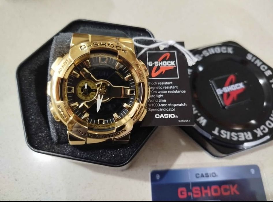 Relógio dourado Casio G-Shock GM-110 novo na caixa