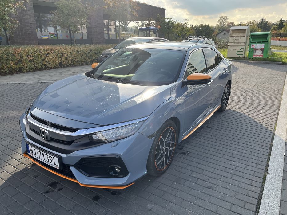 Honda Civic X 1.5 Turbo – wersja Advance + pakiet Orange