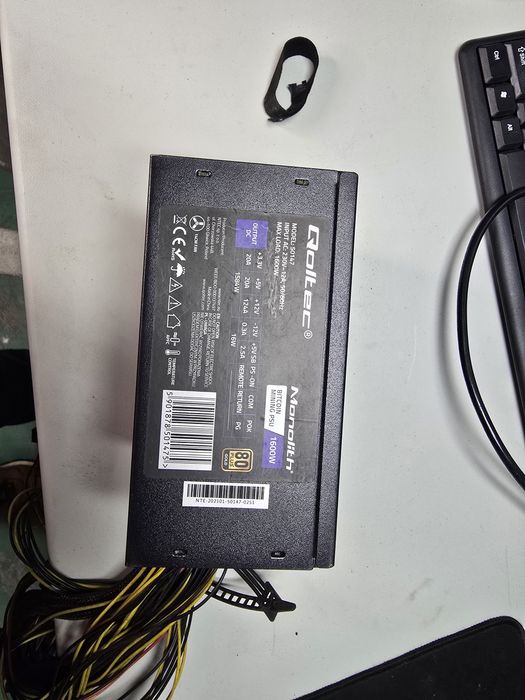 Zasilacz do komputera 1600w, Qoltec 50147