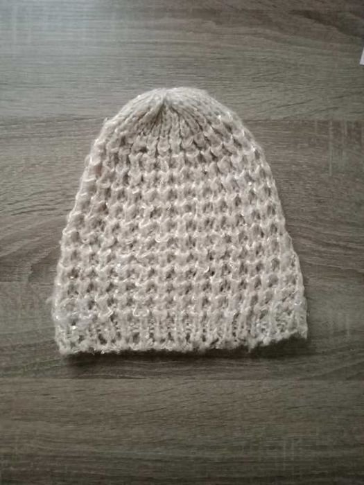 Czapka damska cekiny