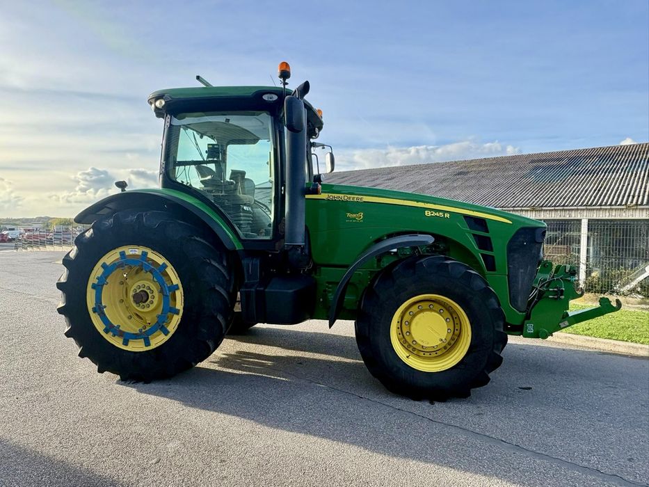 John Deere 8245R 2011rok Power Shift 9,1L 7900mth 260KM GPS 8400,8310R