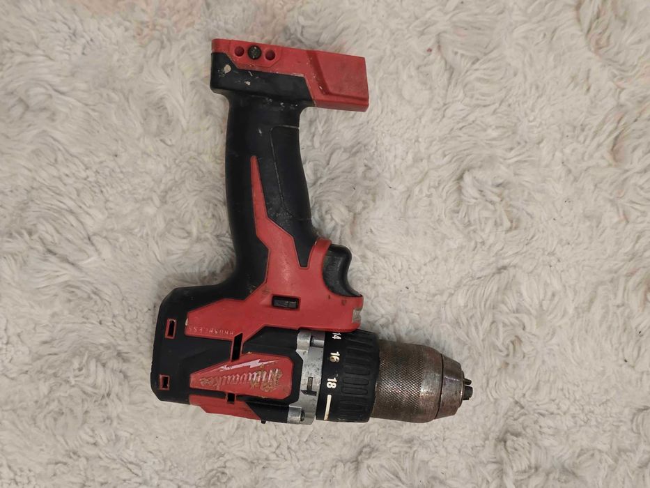 Kompaktowa Wiertarko-Wkrętarka Udarowa Milwaukee M18 CBLPD 18V Brushless 60Nm | W Pełni Sprawna | Body