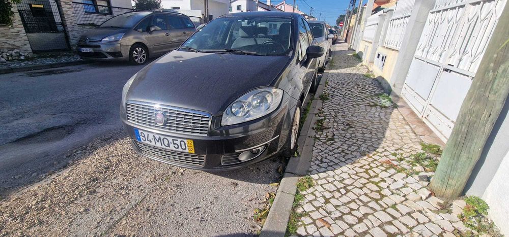 Fiat Linea 1.6 JTD - Gasóleo - 193.000 kms.